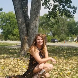 Meet your Posher, Alyssa